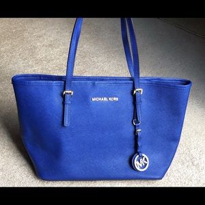 Michael Kors Jet Set Travel Tote